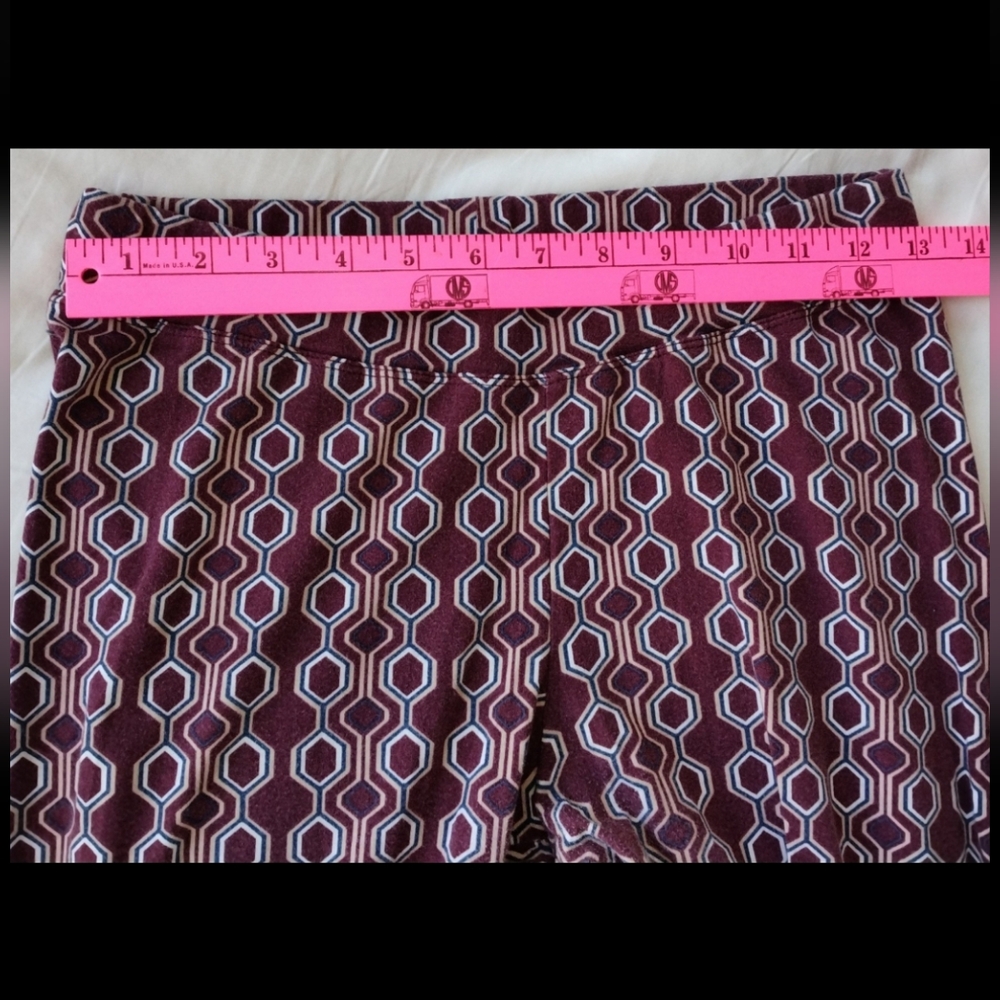 Pact Women's Cotton Geometric Pattern Super Soft Leggings - Picture 6 of 9